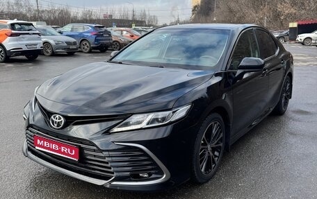 Toyota Camry, 2021 год, 3 150 000 рублей, 1 фотография