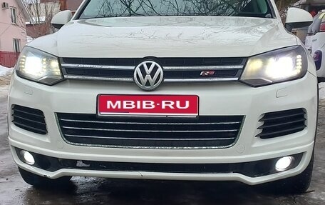 Volkswagen Touareg III, 2011 год, 2 350 000 рублей, 1 фотография