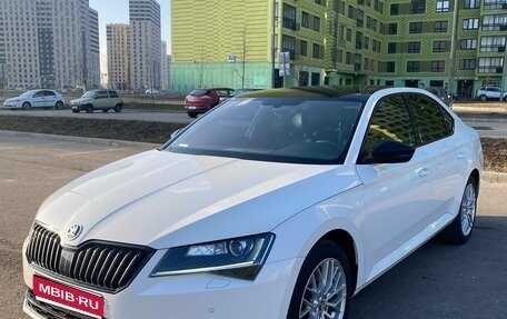 Skoda Superb III рестайлинг, 2017 год, 2 530 000 рублей, 1 фотография