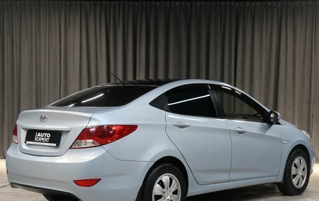 Hyundai Solaris II рестайлинг, 2011 год, 999 000 рублей, 2 фотография