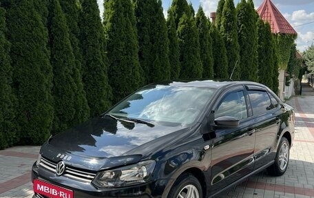 Volkswagen Polo VI (EU Market), 2012 год, 950 000 рублей, 1 фотография