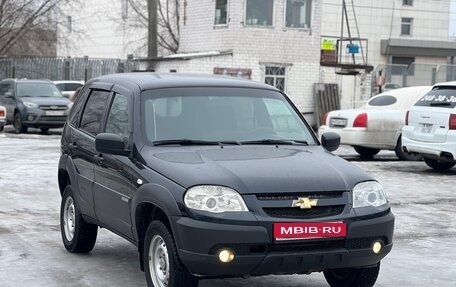 Chevrolet Niva I рестайлинг, 2017 год, 650 000 рублей, 1 фотография