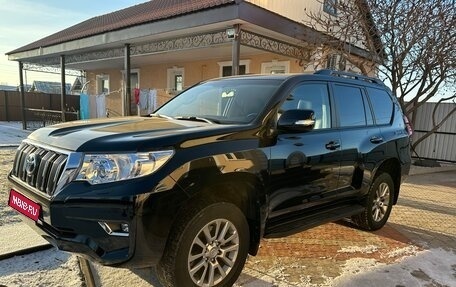 Toyota Land Cruiser Prado 150 рестайлинг 2, 2021 год, 7 600 000 рублей, 1 фотография