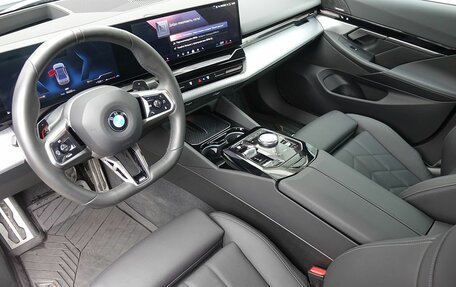 BMW 5 серия, 2023 год, 9 350 000 рублей, 7 фотография