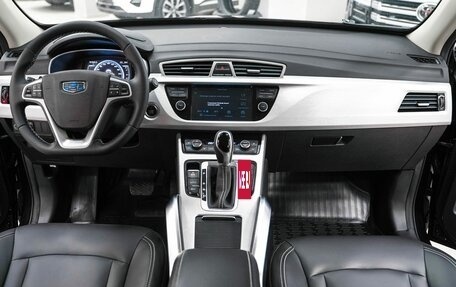 Geely Atlas I, 2018 год, 1 579 000 рублей, 13 фотография