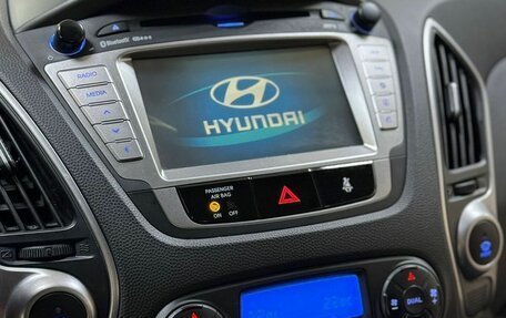 Hyundai ix35 I рестайлинг, 2012 год, 949 000 рублей, 11 фотография