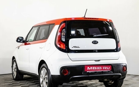 KIA Soul II рестайлинг, 2017 год, 1 599 000 рублей, 7 фотография