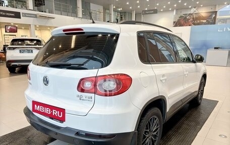 Volkswagen Tiguan I, 2010 год, 865 000 рублей, 6 фотография