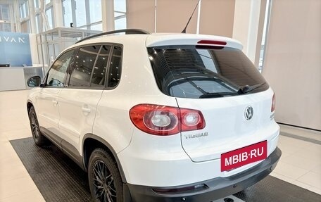 Volkswagen Tiguan I, 2010 год, 865 000 рублей, 8 фотография