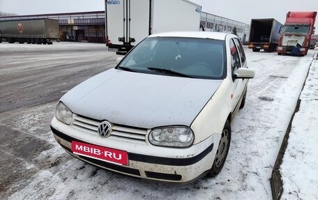 Volkswagen Golf IV, 1998 год, 320 000 рублей, 1 фотография