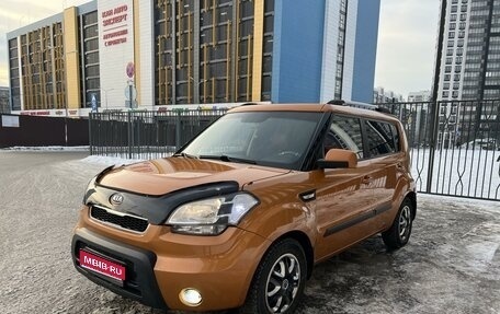 KIA Soul I рестайлинг, 2011 год, 1 000 000 рублей, 1 фотография