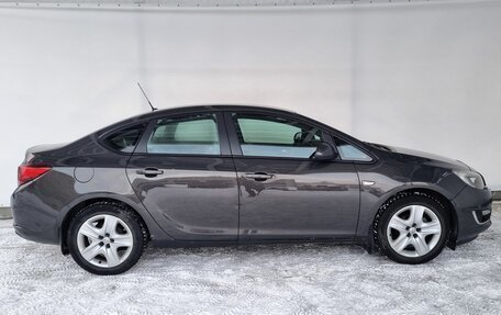 Opel Astra J, 2013 год, 649 000 рублей, 3 фотография