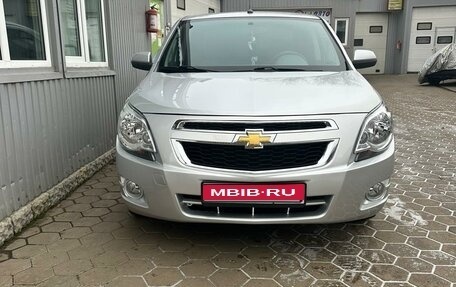 Chevrolet Cobalt II, 2014 год, 860 000 рублей, 1 фотография