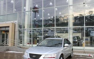 Hyundai Sonata VI, 2010 год, 580 000 рублей, 1 фотография