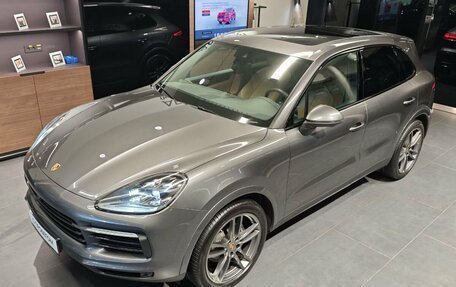 Porsche Cayenne III, 2018 год, 7 197 000 рублей, 2 фотография