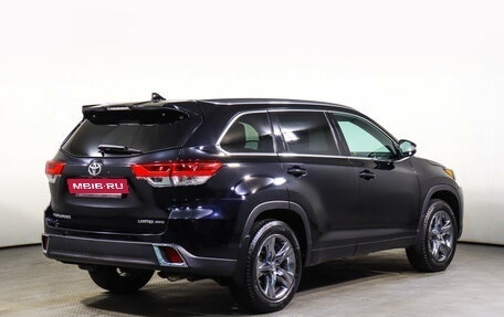 Toyota Highlander III, 2019 год, 4 550 000 рублей, 5 фотография