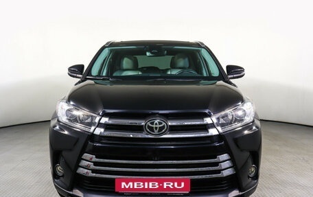 Toyota Highlander III, 2019 год, 4 550 000 рублей, 2 фотография