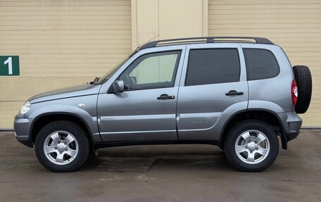 Chevrolet Niva I рестайлинг, 2010 год, 490 000 рублей, 5 фотография