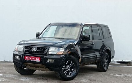 Mitsubishi Montero III, 2001 год, 830 000 рублей, 1 фотография