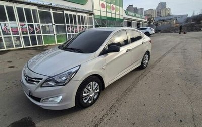 Hyundai Solaris II рестайлинг, 2015 год, 980 000 рублей, 1 фотография