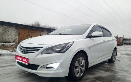 Hyundai Solaris II рестайлинг, 2014 год, 1 190 000 рублей, 1 фотография