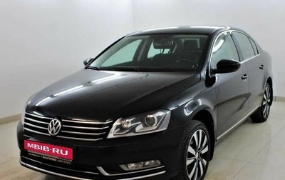 Volkswagen Passat B7, 2013 год, 930 000 рублей, 1 фотография