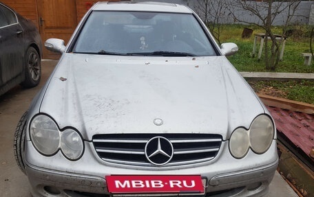 Mercedes-Benz CLK-Класс, 2002 год, 950 000 рублей, 1 фотография