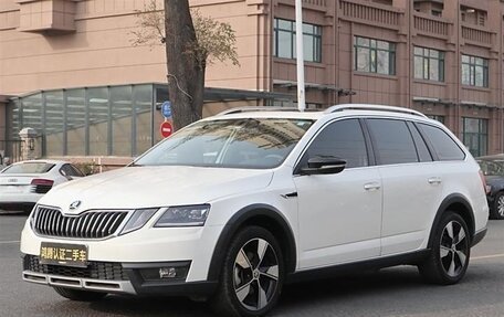 Skoda Octavia, 2020 год, 2 010 000 рублей, 1 фотография