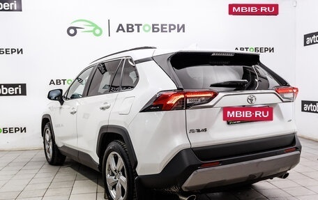 Toyota RAV4, 2020 год, 3 803 000 рублей, 3 фотография