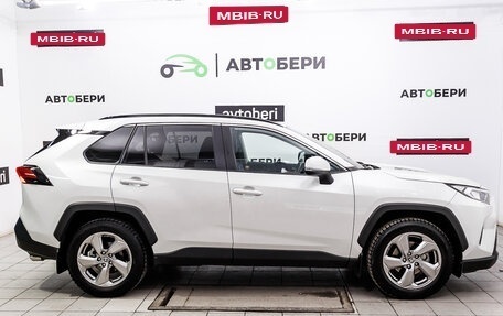 Toyota RAV4, 2020 год, 3 803 000 рублей, 6 фотография