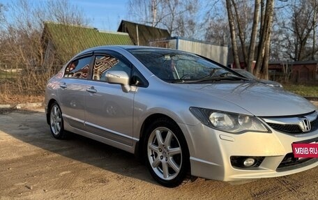 Honda Civic VIII, 2009 год, 1 150 000 рублей, 2 фотография