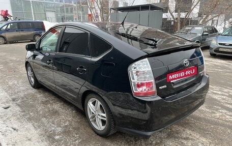 Toyota Prius, 2009 год, 900 000 рублей, 4 фотография