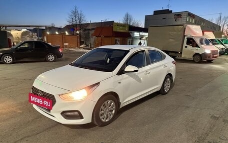 Hyundai Solaris II рестайлинг, 2017 год, 625 000 рублей, 5 фотография