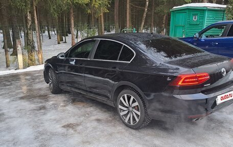 Volkswagen Passat B8 рестайлинг, 2019 год, 2 450 000 рублей, 2 фотография