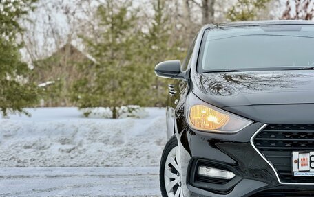 Hyundai Solaris II рестайлинг, 2018 год, 1 200 000 рублей, 17 фотография