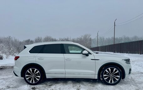 Volkswagen Touareg III, 2022 год, 10 290 000 рублей, 8 фотография