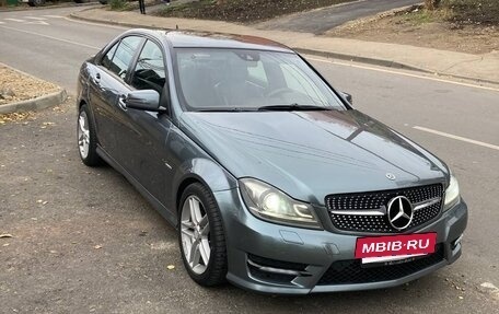 Mercedes-Benz C-Класс, 2011 год, 1 435 000 рублей, 2 фотография