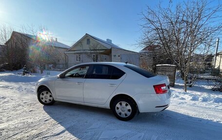 Skoda Octavia, 2018 год, 1 300 000 рублей, 3 фотография