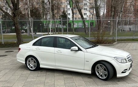 Mercedes-Benz C-Класс, 2010 год, 1 350 000 рублей, 10 фотография