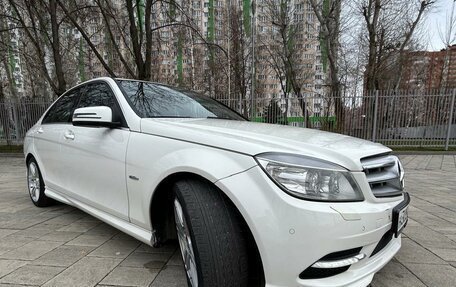 Mercedes-Benz C-Класс, 2010 год, 1 350 000 рублей, 20 фотография