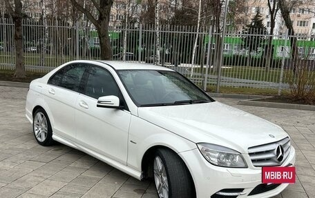 Mercedes-Benz C-Класс, 2010 год, 1 350 000 рублей, 19 фотография