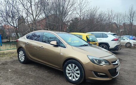 Opel Astra J, 2013 год, 1 090 000 рублей, 3 фотография