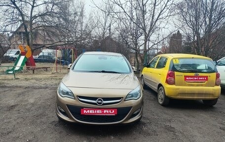 Opel Astra J, 2013 год, 1 090 000 рублей, 2 фотография