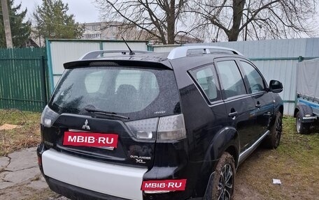 Mitsubishi Outlander III рестайлинг 3, 2008 год, 900 000 рублей, 5 фотография