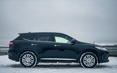 Toyota Harrier, 2018 год, 2 800 000 рублей, 10 фотография