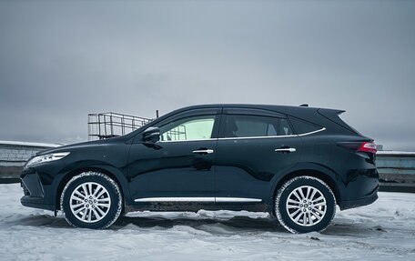 Toyota Harrier, 2018 год, 2 800 000 рублей, 17 фотография