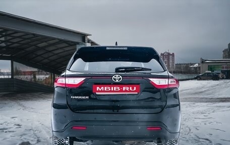 Toyota Harrier, 2018 год, 2 800 000 рублей, 13 фотография