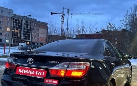 Toyota Camry, 2016 год, 1 800 000 рублей, 4 фотография