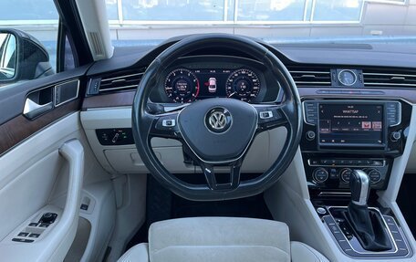 Volkswagen Passat B8 рестайлинг, 2016 год, 1 698 000 рублей, 6 фотография