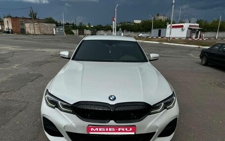 BMW 3 серия, 2021 год, 3 600 000 рублей, 3 фотография